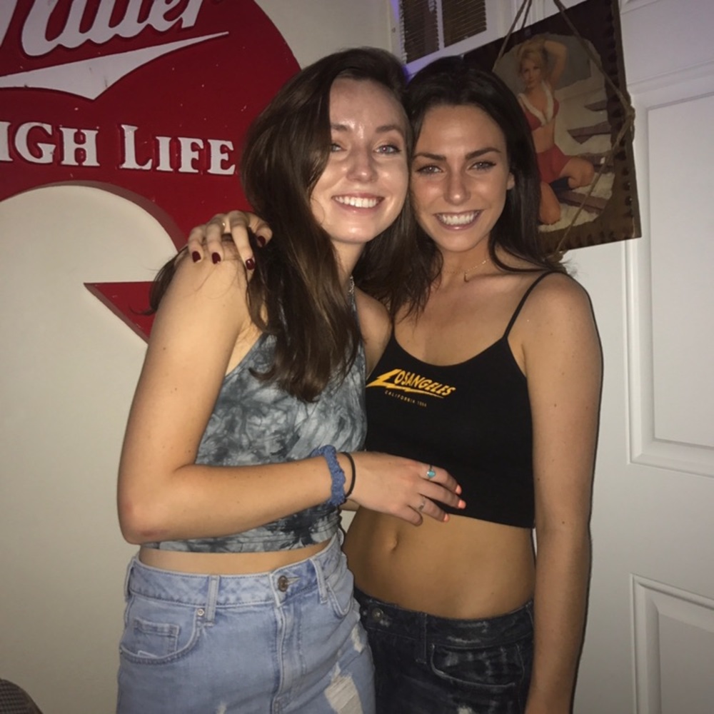 Brandy Melville Los Angeles Tank Top